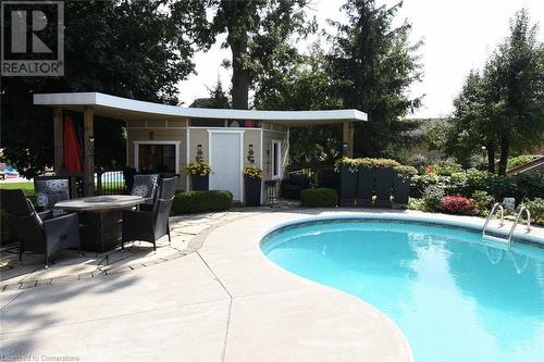 100 Stone Church Road E, Hamilton, ON - Outdoor With In Ground Pool