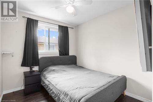 149 Greenford Drive, Hamilton, ON - Indoor Photo Showing Bedroom