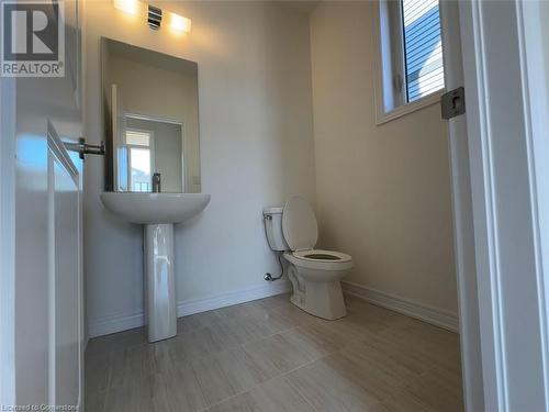 92 Starfire Crescent, Hamilton, ON - Indoor Photo Showing Bathroom