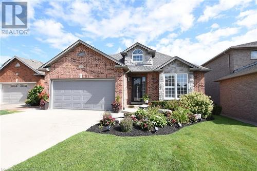 17 Durrell Court, Hamilton, ON - Outdoor With Facade