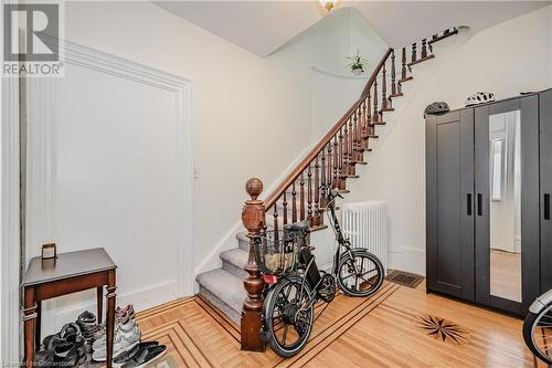 unit 3 foyer - 492 Locust Street, Burlington, ON - Indoor Photo Showing Other Room