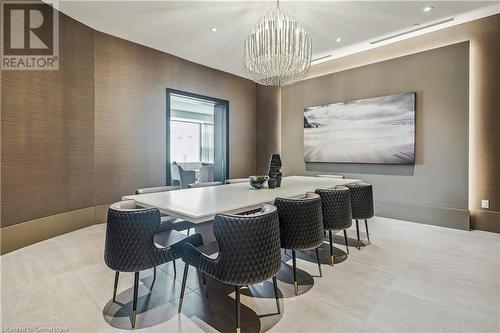 2007 James Street Unit# 305, Burlington, ON - Indoor Photo Showing Dining Room