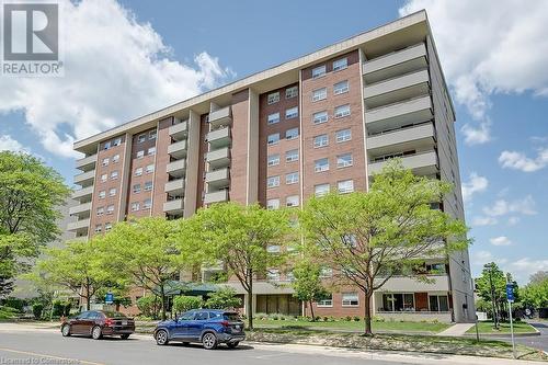 1425 Ghent Avenue Unit# 901, Burlington, ON - Outdoor With Balcony With Facade