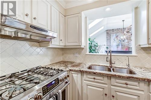 3021 Lakeshore Road, Burlington, ON - Indoor Photo Showing Kitchen With Double Sink With Upgraded Kitchen