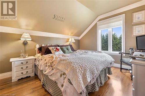 18234 Mississauga Road, Caledon, ON - Indoor Photo Showing Bedroom