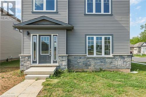 2 Bromley Drive, St. Catharines, ON - Outdoor