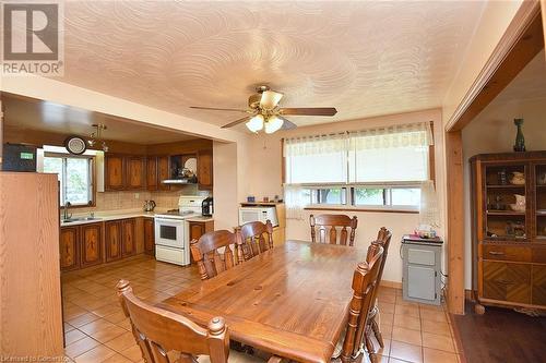 647 Limeridge Road E, Hamilton, ON - Indoor Photo Showing Dining Room