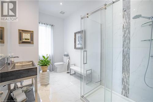 10 David Lowrey Court, Niagara-On-The-Lake, ON - Indoor Photo Showing Bathroom