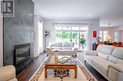 10 David Lowrey Court, Niagara-On-The-Lake, ON - Indoor Photo Showing Living Room With Fireplace