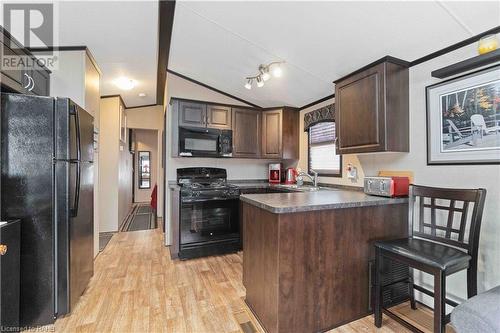 Kitchen - 1501 Line 8 Road Unit# 503, Queenston, ON - Indoor Photo Showing Kitchen