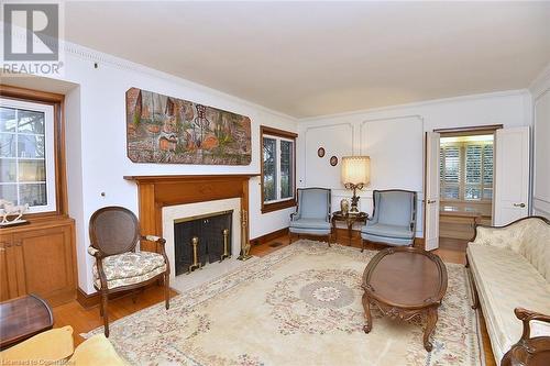 11 Forsyth Place, Hamilton, ON - Indoor Photo Showing Living Room With Fireplace