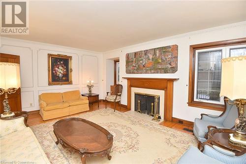 11 Forsyth Place, Hamilton, ON - Indoor Photo Showing Living Room With Fireplace