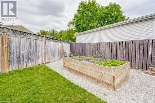 302 Southill Drive, Kitchener, ON - Outdoor