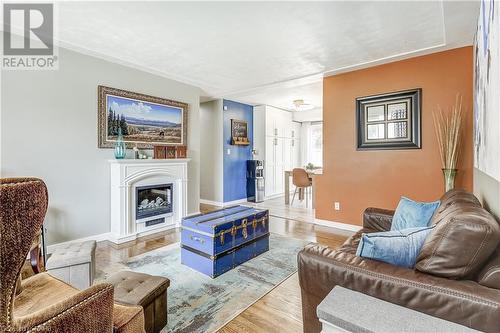 302 Southill Drive, Kitchener, ON - Indoor Photo Showing Living Room With Fireplace