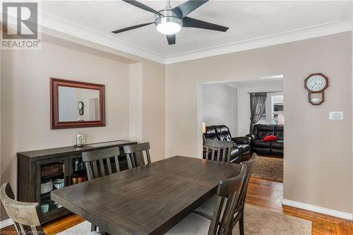 54 Spadina Avenue, Hamilton, ON - Indoor Photo Showing Dining Room