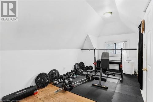 54 Spadina Avenue, Hamilton, ON - Indoor Photo Showing Gym Room