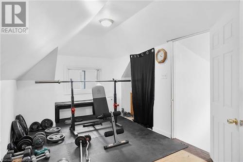 54 Spadina Avenue, Hamilton, ON - Indoor Photo Showing Gym Room