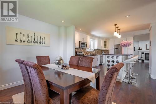 87 Monte Drive, Hamilton, ON - Indoor Photo Showing Dining Room