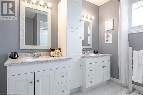 87 Monte Drive, Hamilton, ON - Indoor Photo Showing Bathroom