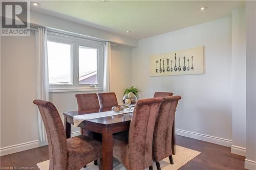 87 Monte Drive, Hamilton, ON - Indoor Photo Showing Dining Room