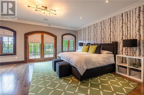 2633 Bluffs Way, Burlington, ON - Indoor Photo Showing Bedroom