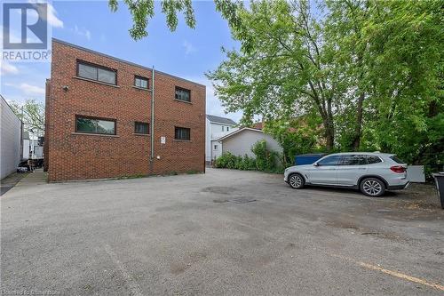 570 Upper Wellington Street, Hamilton, ON 