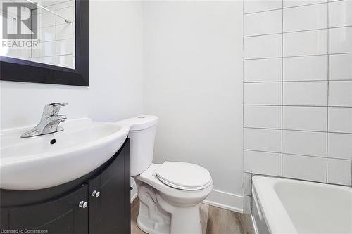 197 Queenston Street, St. Catharines, ON - Indoor Photo Showing Bathroom