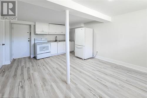 197 Queenston Street, St. Catharines, ON - Indoor Photo Showing Kitchen