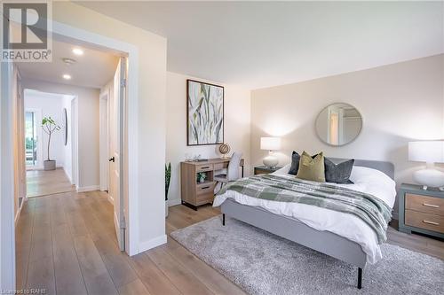 2748 Prince William Street, Jordan Station, ON - Indoor Photo Showing Bedroom