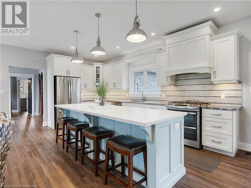 168 Moores Road, York, ON - Indoor Photo Showing Kitchen With Upgraded Kitchen