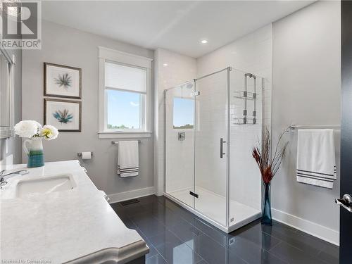 168 Moores Road, York, ON - Indoor Photo Showing Bathroom