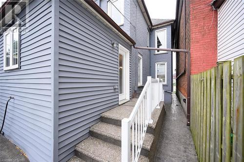 161 Oak Avenue, Hamilton, ON - Outdoor