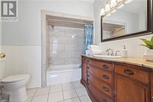 42 John Street S, Halton Hills, ON - Indoor Photo Showing Bathroom