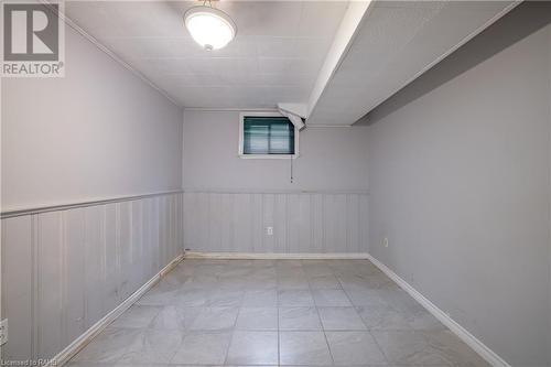 25 Lampman Crescent, Thorold, ON - Indoor Photo Showing Other Room