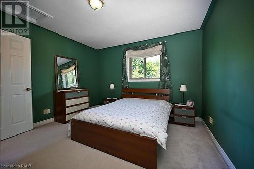 543 John Street N, Hamilton, ON - Indoor Photo Showing Bedroom