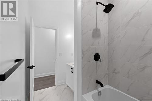 9 Santa Barbara Lane, Georgetown, ON - Indoor Photo Showing Bathroom