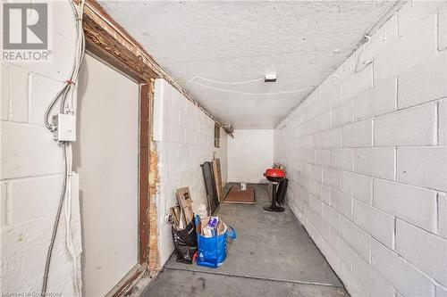 62 East 33Rd Street, Hamilton, ON - Indoor Photo Showing Other Room