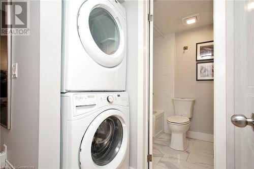 111 Bristol Road E Unit# 110, Mississauga, ON - Indoor Photo Showing Laundry Room