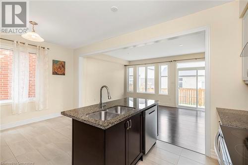 9538 Tallgrass Avenue, Niagara Falls, ON - Indoor Photo Showing Kitchen With Double Sink