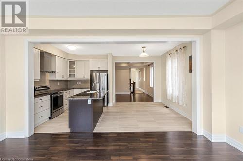 9538 Tallgrass Avenue, Niagara Falls, ON - Indoor Photo Showing Kitchen With Stainless Steel Kitchen