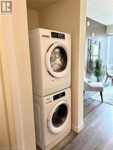 257 Hemlock Street Unit# 420, Waterloo, ON - Indoor Photo Showing Laundry Room