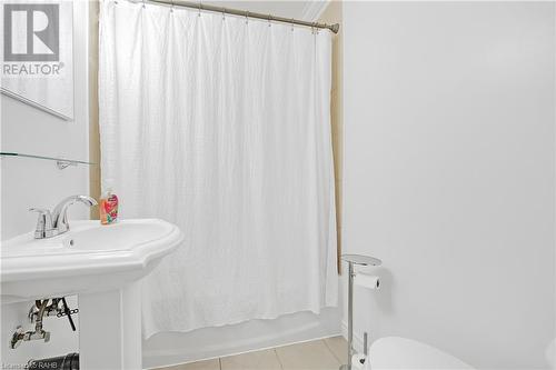 256 Wellington Street N, Hamilton, ON - Indoor Photo Showing Bathroom