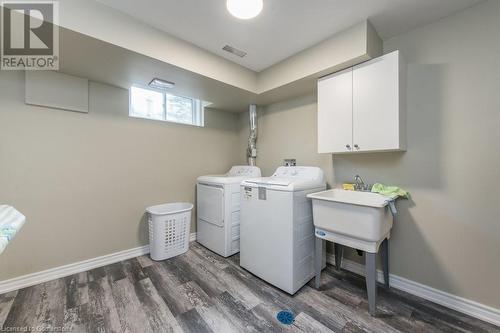 19 George Street, Richmond Hill, ON - Indoor Photo Showing Laundry Room