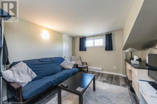 19 George Street, Richmond Hill, ON - Indoor Photo Showing Living Room