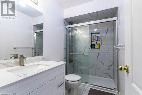 6399 Spinnaker Circle Unit# 39, Mississauga, ON - Indoor Photo Showing Bathroom