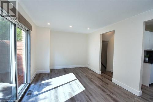 130 Livingston Avenue Unit# 29, Grimsby, ON - Indoor Photo Showing Other Room