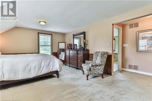 345 Freelton Road, Hamilton, ON - Indoor Photo Showing Bedroom