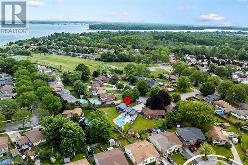 8371 Ares Court, Niagara Falls, ON - Outdoor With View