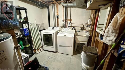 151 Gateshead Crescent Unit# 44, Stoney Creek, ON - Indoor Photo Showing Laundry Room