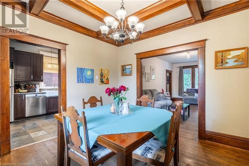 26 Ontario Avenue, Hamilton, ON - Indoor Photo Showing Dining Room